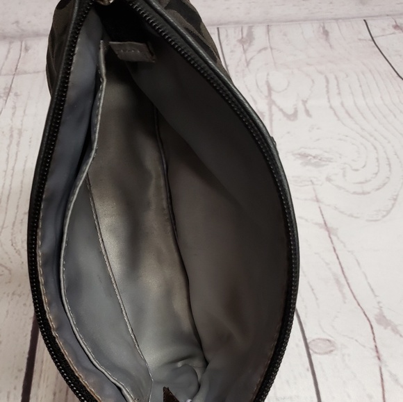 Coach Wristlet - Picture 4 of 5